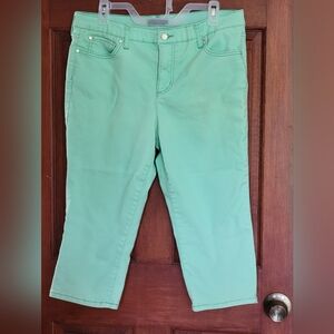 Kim Rogers Mint Green Ankle Cropped Jeans.